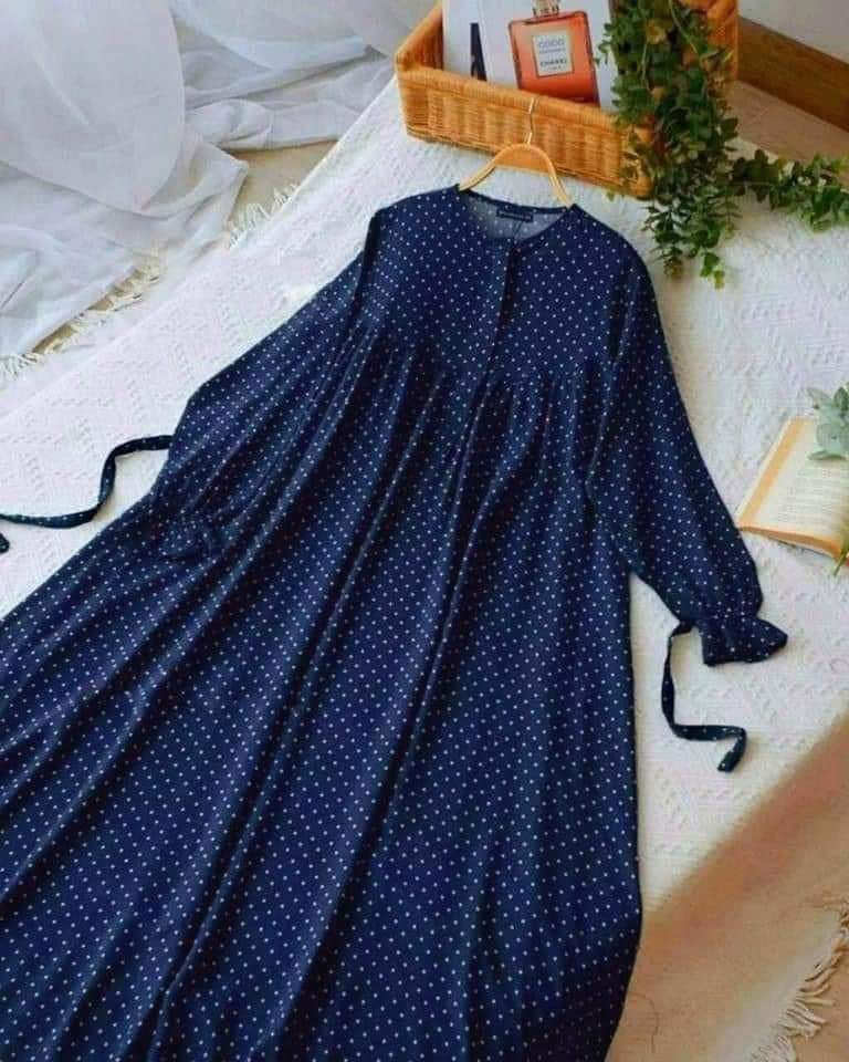 প্রিমিয়াম কোয়ালিটি ওয়ান পিস গাউন