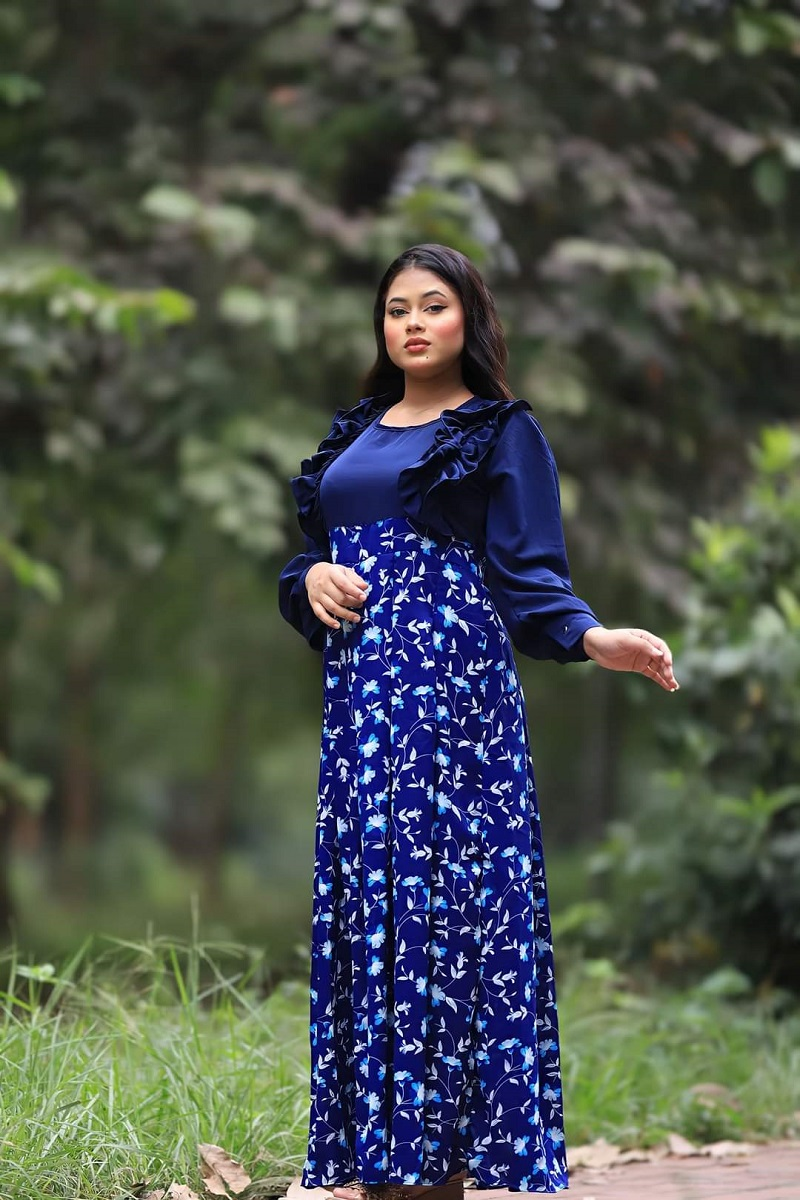 প্রিমিয়াম কোয়ালিটি ওয়ান পিস গাউন